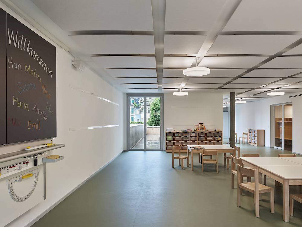 GTBS Kirchenfeld-SchlosshaldeKlassenzimmer OG mit Dachterrasse